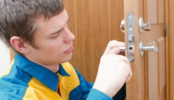 Oak Creek miscellaneous locksmith